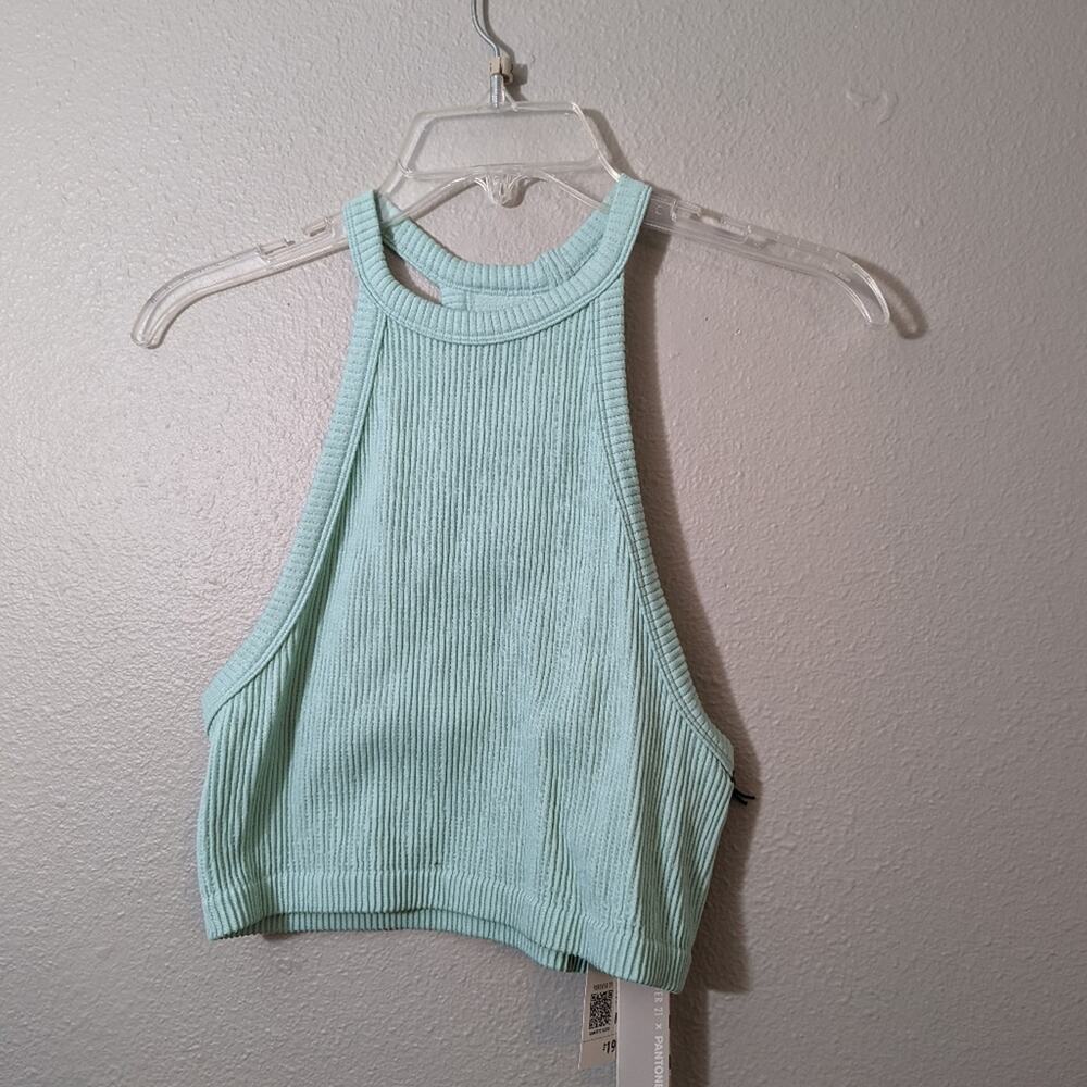 Forever 21 Patone Ribbed Cropped Cami tank top